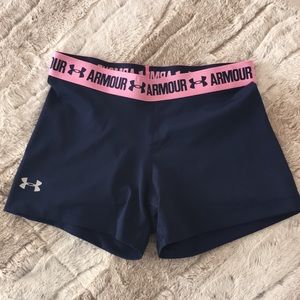 Navy Under Armour shorts NWOT